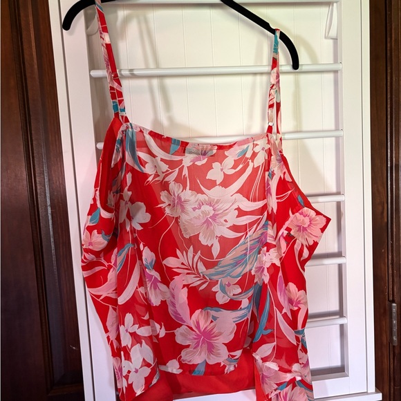 Just Fab 3X Floral Wrap Tank Top - Picture 3 of 3